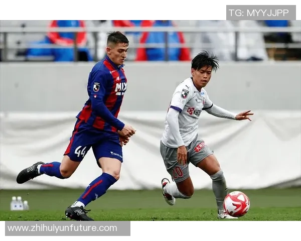 鸟栖沙岩与大阶钢巴激战正酣谁能在这场对决中笑到最后 鸟栖沙岩与大阶钢巴激战正酣谁能在这场对决中笑到最后